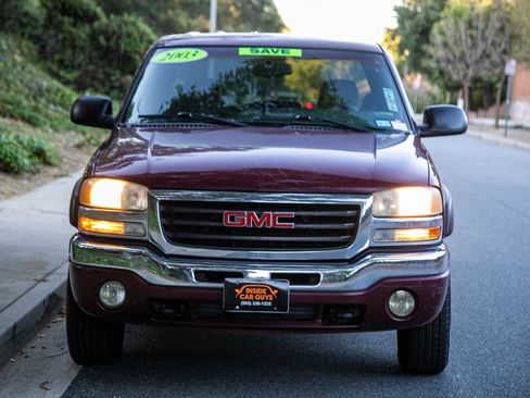 Used 2003 GMC Sierra 1500 SLE RWD image 2