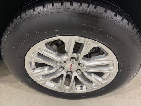 Used 2022 GMC Yukon SLT w/ SLT Luxury Package image 38