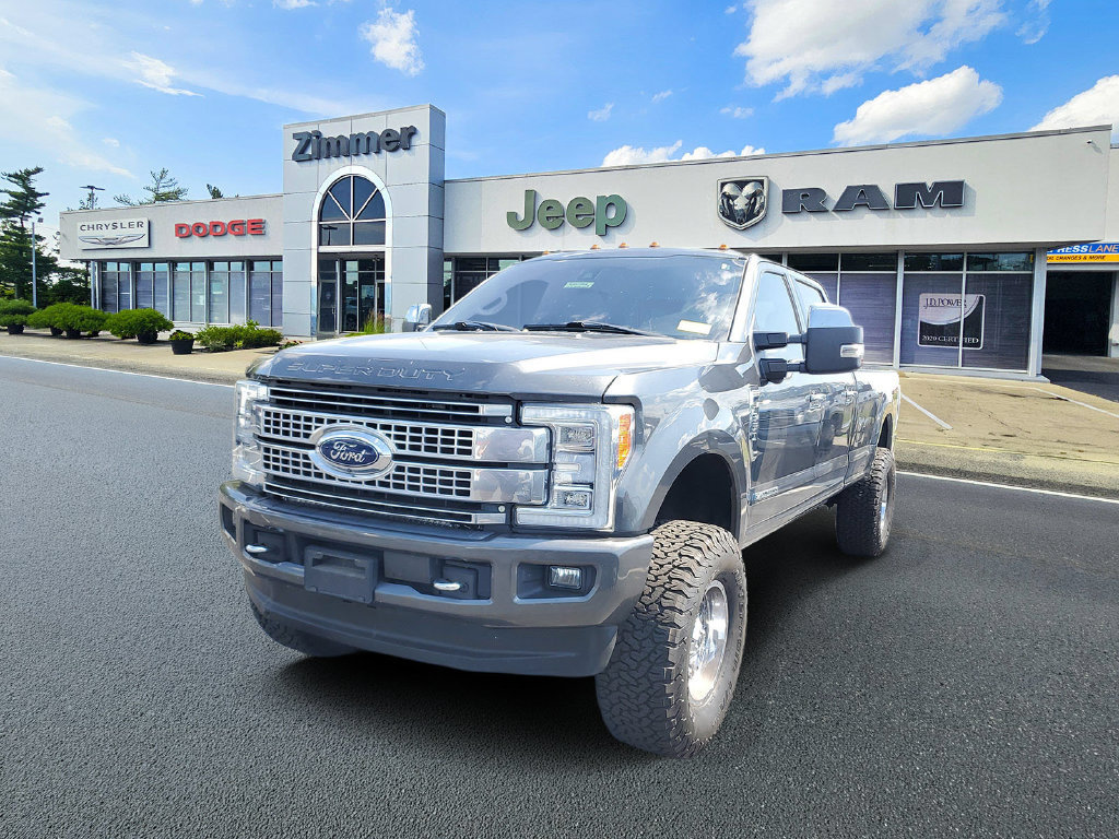 Used 2017 Ford F350 Platinum w/ FX4 Off-Road Package AWD/4WD image 2