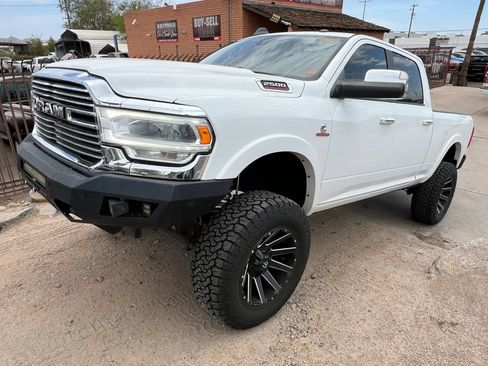 Used 2020 RAM 2500 Laramie AWD/4WD image 3