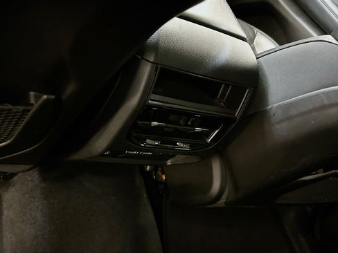 Used 2023 Jeep Grand Cherokee Limited w/ Trailer Tow Prep Group (B) image 28