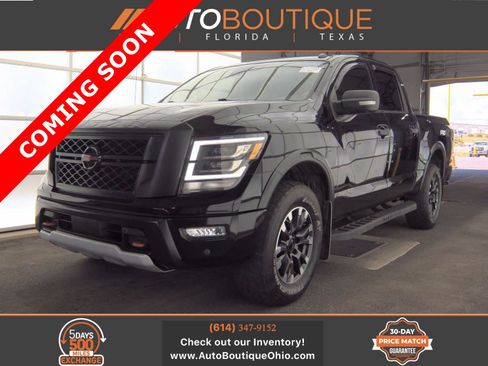 Used 2021 Nissan Titan PRO-4X w/ Pro-4x Convenience Package AWD/4WD image 1
