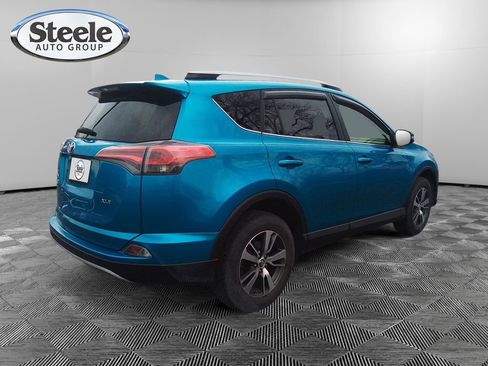 Used 2017 Toyota RAV4 XLE image 5