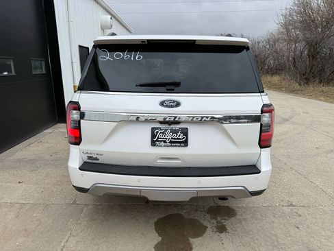 Used 2018 Ford Expedition Limited w/ Equipment Group 301A image 6