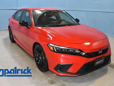 Used 2022 Honda Civic Sport image 1