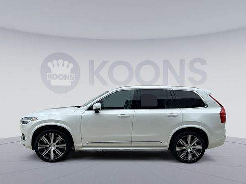 Used 2024 Volvo XC90 B6 Ultimate AWD/4WD image 2