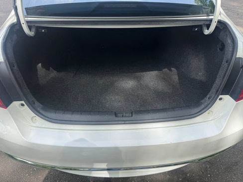 Used 2017 Honda Accord Touring image 16