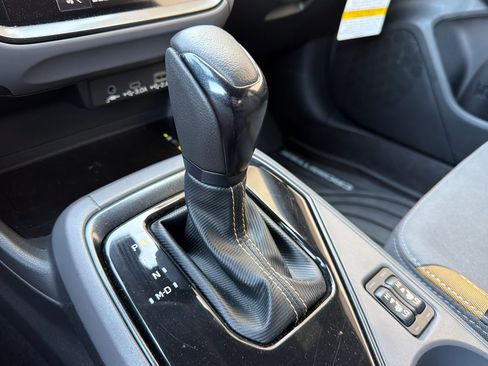 Used 2025 Subaru Crosstrek 2.5i Sport w/ Crosstrek Mirror Package AWD/4WD image 21