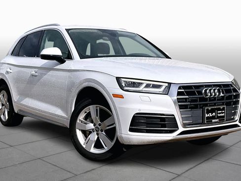 Used 2019 Audi Q5 2.0T Premium Plus w/ Premium Plus Package image 2