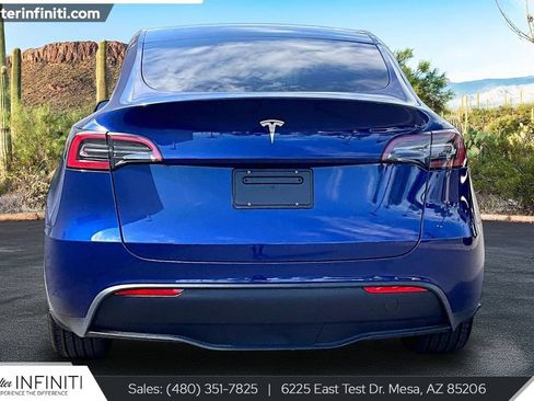 Used 2025 Tesla Model Y Long Range RWD image 4