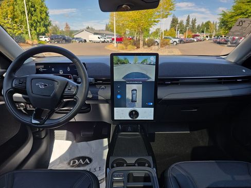Used 2025 Ford Mustang Mach-E Premium AWD/4WD image 6