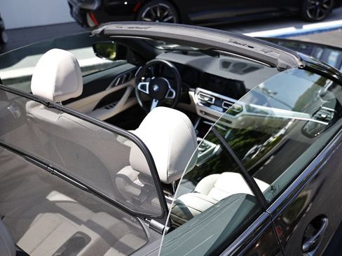 Used 2023 BMW 440i xDrive Convertible w/ Premium Package AWD/4WD image 6