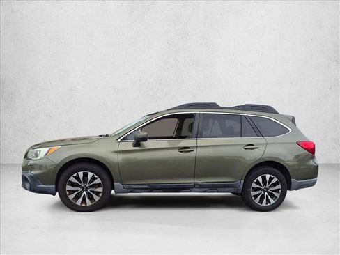 Used 2015 Subaru Outback 2.5i Limited AWD/4WD image 2