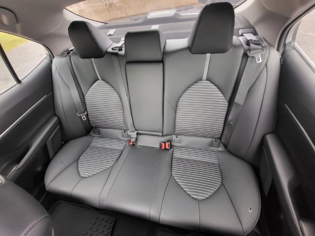Used 2024 Toyota Camry SE FWD image 10