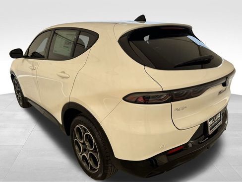 New 2025 Alfa Romeo Tonale Base image 9
