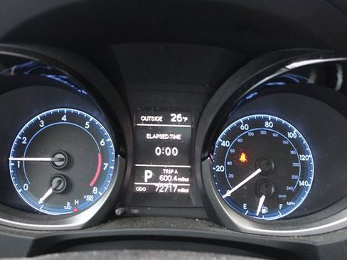 Used 2015 Toyota Corolla S image 10