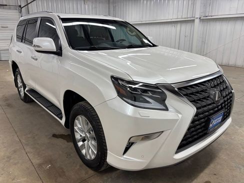 Used 2023 Lexus GX 460 Premium w/ Premium Package AWD/4WD image 2