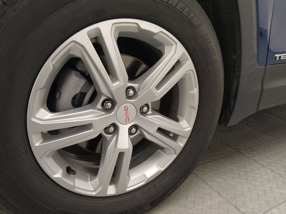 Used 2021 GMC Terrain SLE w/ Driver Convenience Package FWD image 31