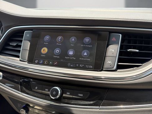 Used 2023 Buick Enclave Essence w/ Experience Buick Package FWD image 19