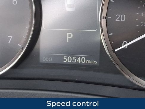 Used 2018 Lexus IS 300 AWD w/ Comfort Package image 6