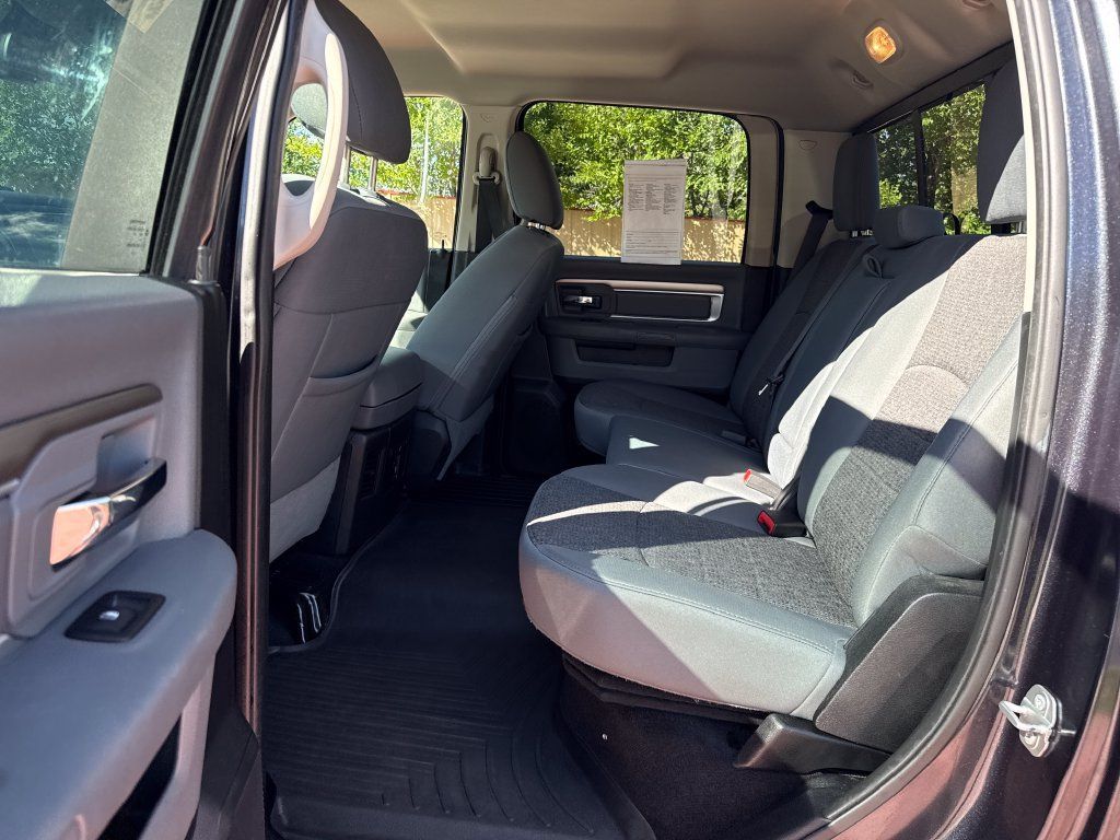 Used 2017 RAM 1500 Big Horn AWD/4WD image 18