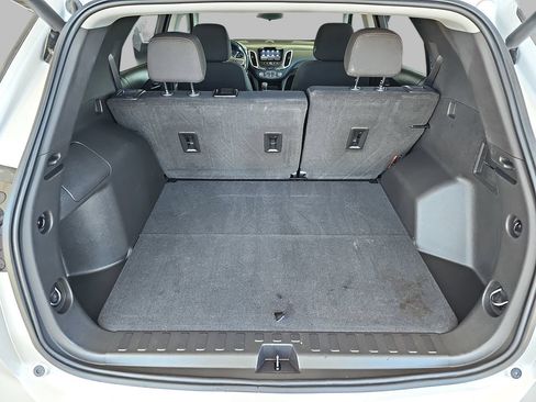 Used 2022 Chevrolet Equinox LT FWD image 15