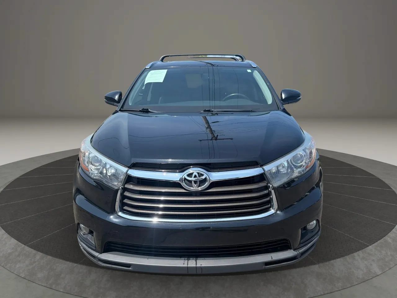 Used 2015 Toyota Highlander XLE AWD/4WD image 8