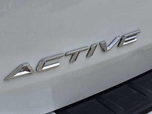 New 2026 Ford Explorer Active image 9