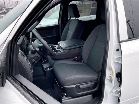 New 2026 RAM 3500 Tradesman AWD/4WD image 10
