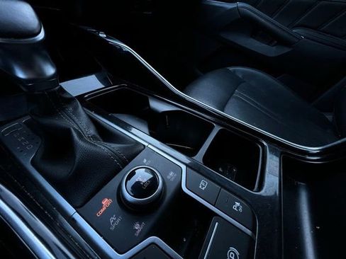 Used 2022 Kia Sorento SX image 16