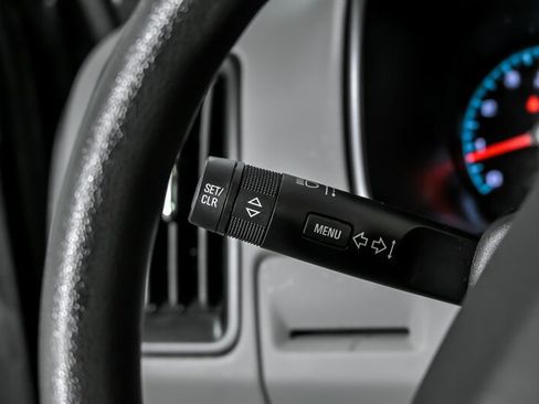 Used 2021 Chevrolet Colorado W/T w/ Custom Special Edition image 24