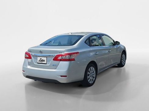 Used 2014 Nissan Sentra SV w/ SV Driver Package FWD image 4
