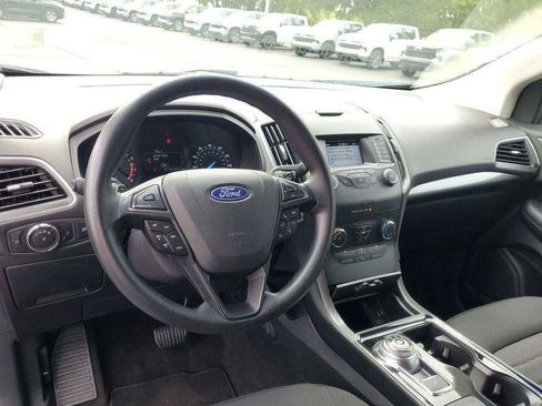 Used 2019 Ford Edge SE AWD/4WD image 7