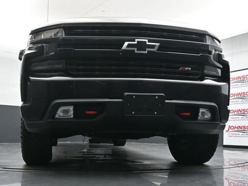 Used 2021 Chevrolet Silverado 1500 LT Trail Boss w/ Convenience Package II AWD/4WD image 33