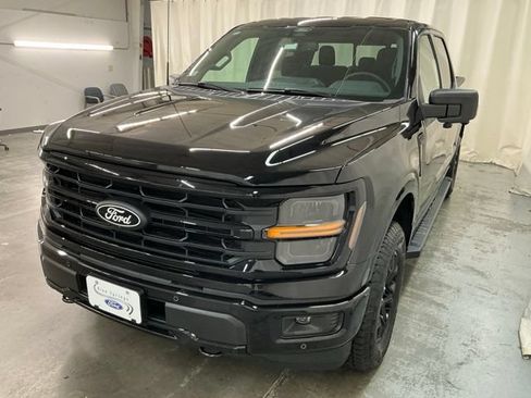 New 2026 Ford F150 XLT w/ Equipment Group 302A MID AWD/4WD image 9