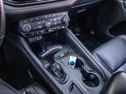 Used 2023 Dodge Durango GT image 17