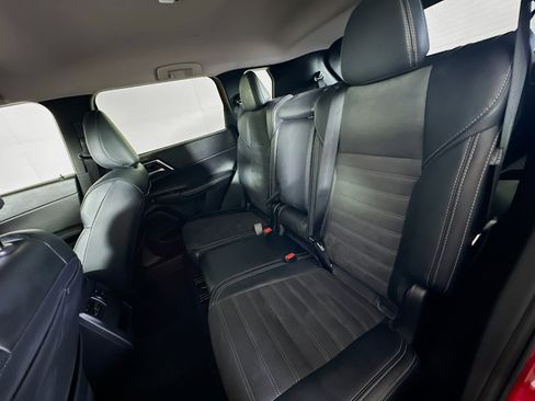 Used 2024 Mitsubishi Outlander SE image 27