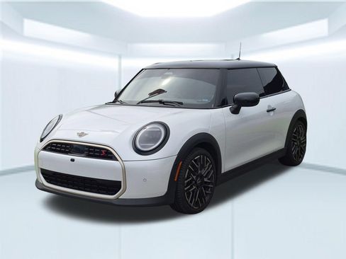 Used 2025 MINI Cooper S FWD image 1