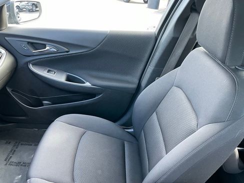 Used 2023 Chevrolet Malibu LT FWD image 18