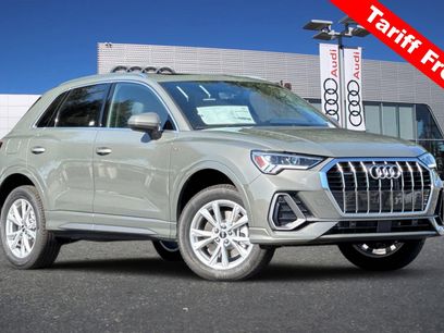 New 2025 Audi Q3 2.0T Premium