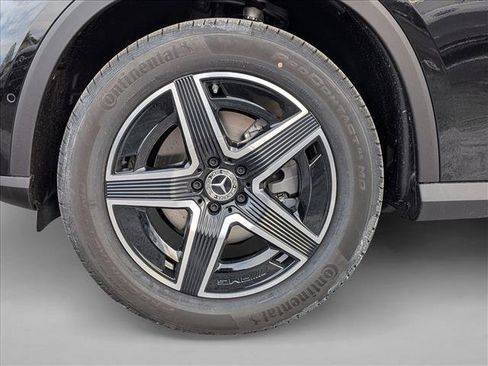 New 2026 Mercedes-Benz GLC 300 4MATIC image 9