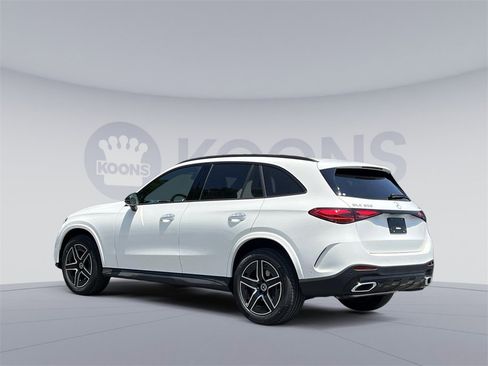 Certified 2025 Mercedes-Benz GLC 300 4MATIC image 4
