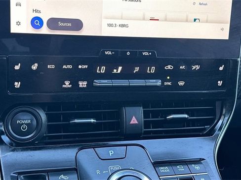 Used 2023 Subaru Solterra Touring image 21