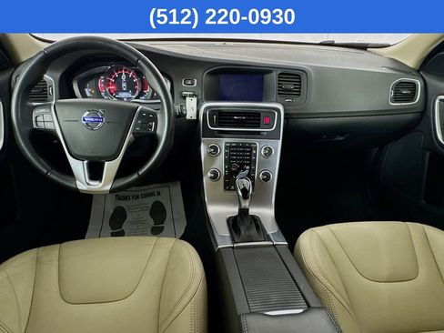 Used 2018 Volvo V60 T5 Dynamic w/ Vision Package image 27