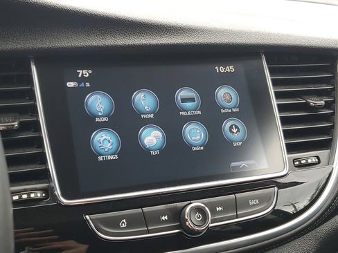 Used 2021 Buick Encore Preferred image 27