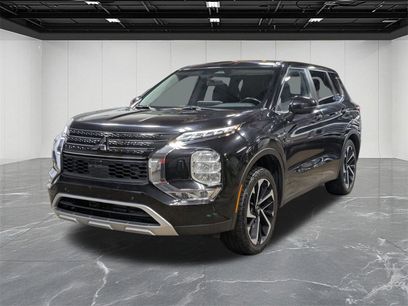 Used 2024 Mitsubishi Outlander SE