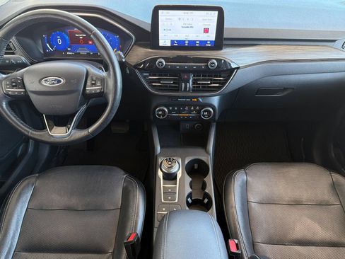 Used 2020 Ford Escape Titanium AWD/4WD image 13