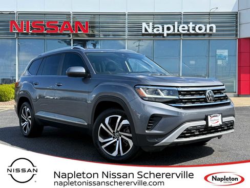 Used 2023 Volkswagen Atlas SEL image 1