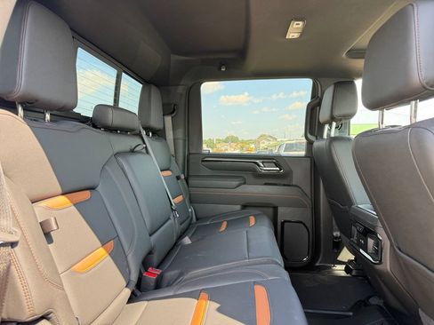 Used 2026 GMC Sierra 2500 AT4 w/ AT4 Premium Plus Package AWD/4WD image 39