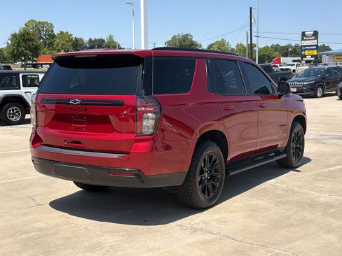 Used 2023 Chevrolet Tahoe Z71 w/ Luxury Package AWD/4WD image 9